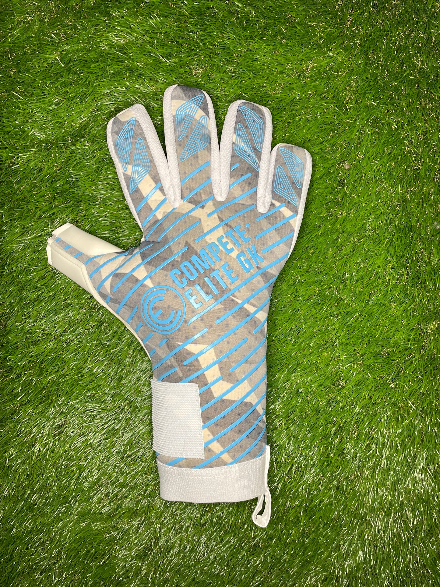 EV-1 Hydra Negative Goalkeeper Glove